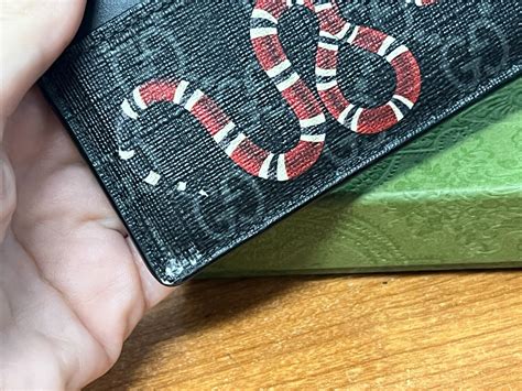 gucci snale print|gucci kingsnake card case.